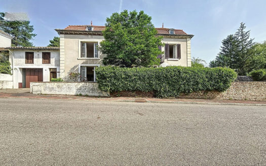 Maison à vendre 175 m² à Saint Germain Laval