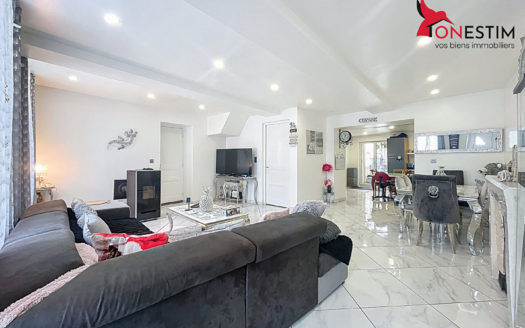 Maison de 4 pièces 117m² à vendre à SURY LE COMTAL