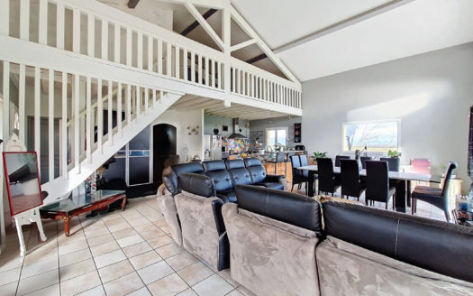 Maison de Prestige à Vendre à Saint-Georges-Haute-Ville