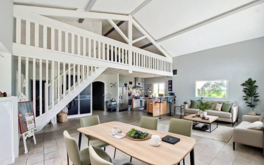 Maison de Prestige à Vendre à Saint-Georges-Haute-Ville