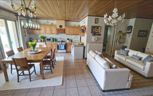 Maison Yssingeaux 4 pièce(s) 81 m2