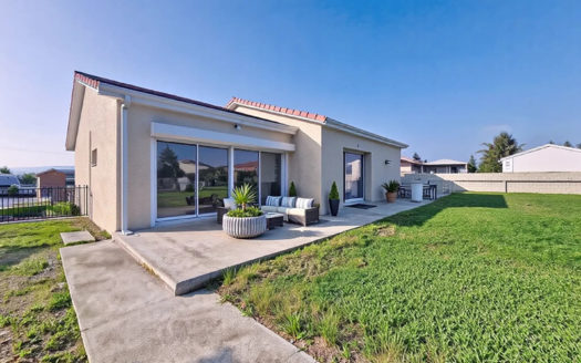 Maison plain pied 6 pièces 180m² à 10min de Feurs