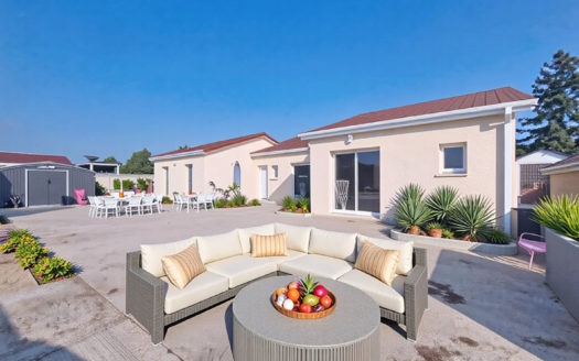 Maison plain pied 6 pièces 180m² à 10min de Feurs