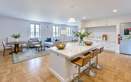 Appartement Saint Galmier 3 pièce(s) 112 m2