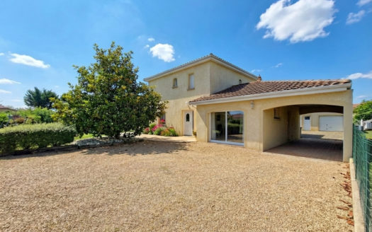 Maison à vendre 3min de Montrond Les Bains – Référence 1523