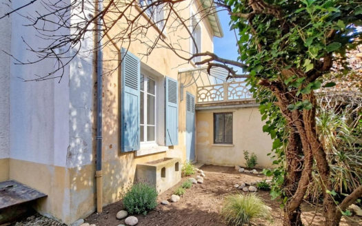 Maison Oullins Pierre Benite 6 pièces 165m²