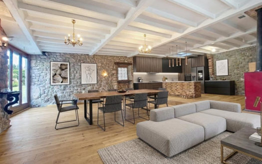 Maison 4 pièces 127m² PERIGNEUX