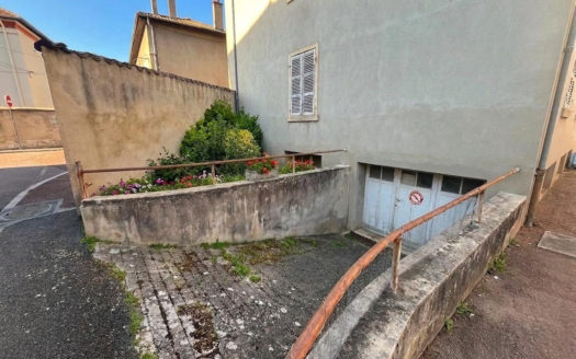 Immeuble Charlieu 9 pièce(s) 146 m2