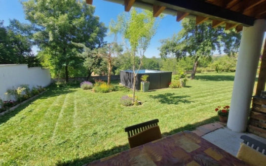 Maison Saint Germain Laval 7 pièces 208m²