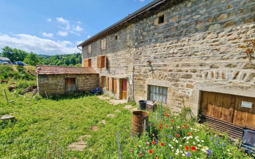Maison 8 pièces 206m² CHALMAZEL