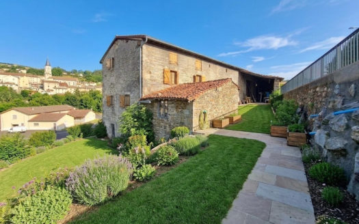 Maison 8 pièces 206m² CHALMAZEL