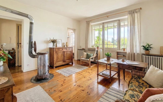 Maison Montbrison 6 pièces 145m²